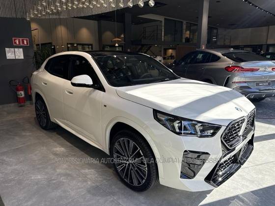 BMW X2 2.0 TURBO GASOLINA XDRIVE20I M SPORT STEPTRONIC BMW X2 2.0 TURBO GASOLINA XDRIVE20I M SPORT STEPTRONIC